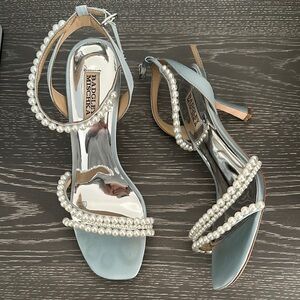 Badgley Mischka Women's Blue Pearl-Embellished Heels